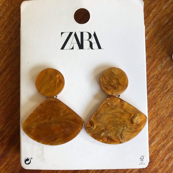 Zara tan statement earrings - Picture 8 of 8
